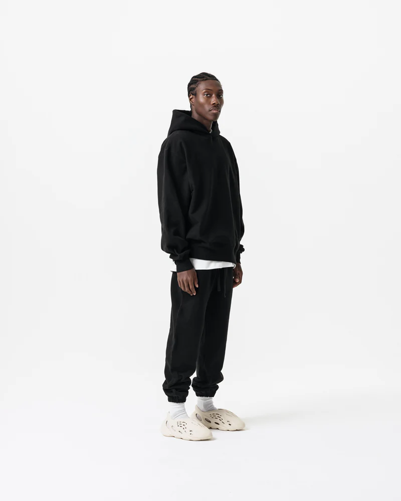 SUPERWEIGHT HOODIE - BLACK